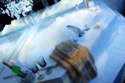 1st Inn Branson - In Room Jacuzzi