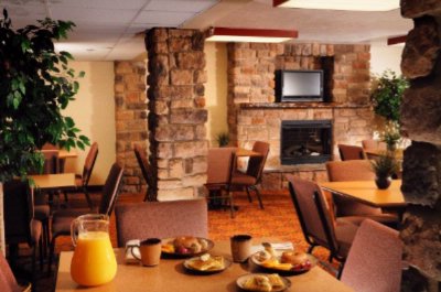 1st Inn Branson - Breakfast Room