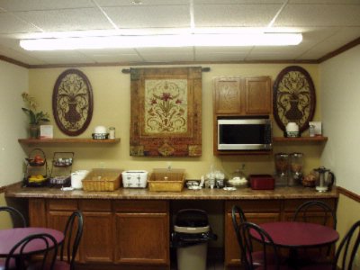 Super 8 Antigo Wi - Superstart Breakfast