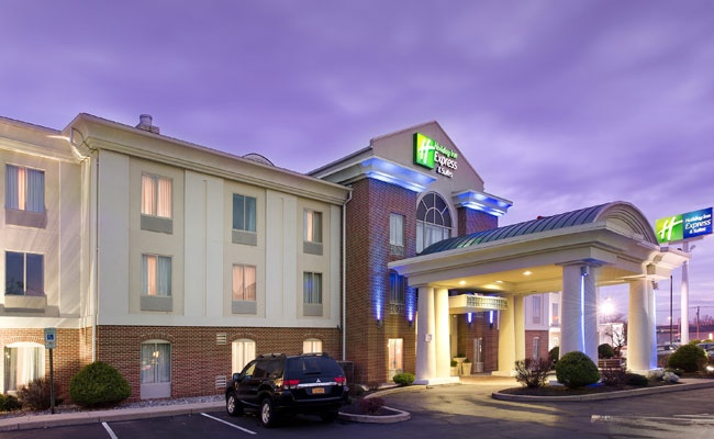 Image of Holiday Inn Express Hotel & Suites