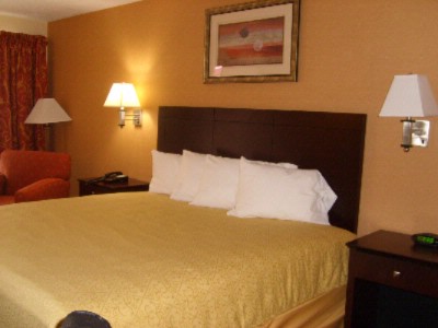 Express Inn - 