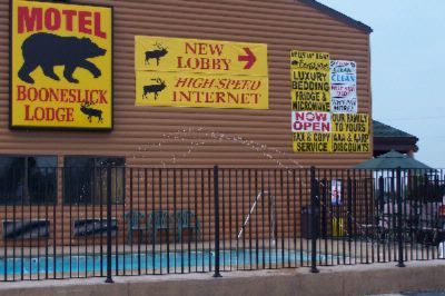 Booneslick Lodge Neosho - 