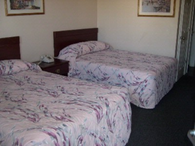 Savannah Suites - 