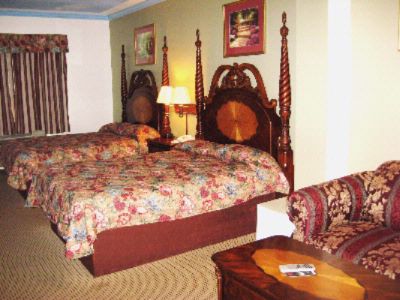 Crystal Suites - 2 Queen Suite
