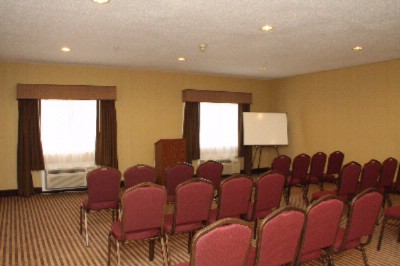 Quality Inn & Suites - Meeting Room