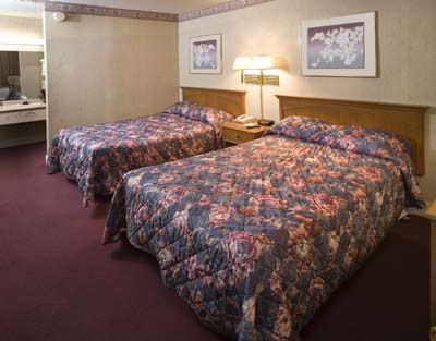 Executive Inn & Confrence Center - 