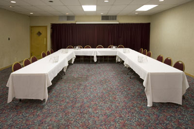 Executive Inn & Confrence Center - 