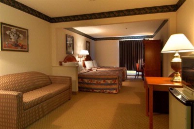 Howard Johnson Inn & Suites - Suite