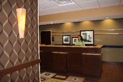 Hampton Inn & Suites Beach Blvd / Mayo Clinic Area - Hotel Front Desk