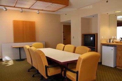 Hampton Inn Eau Claire - Meeting Space