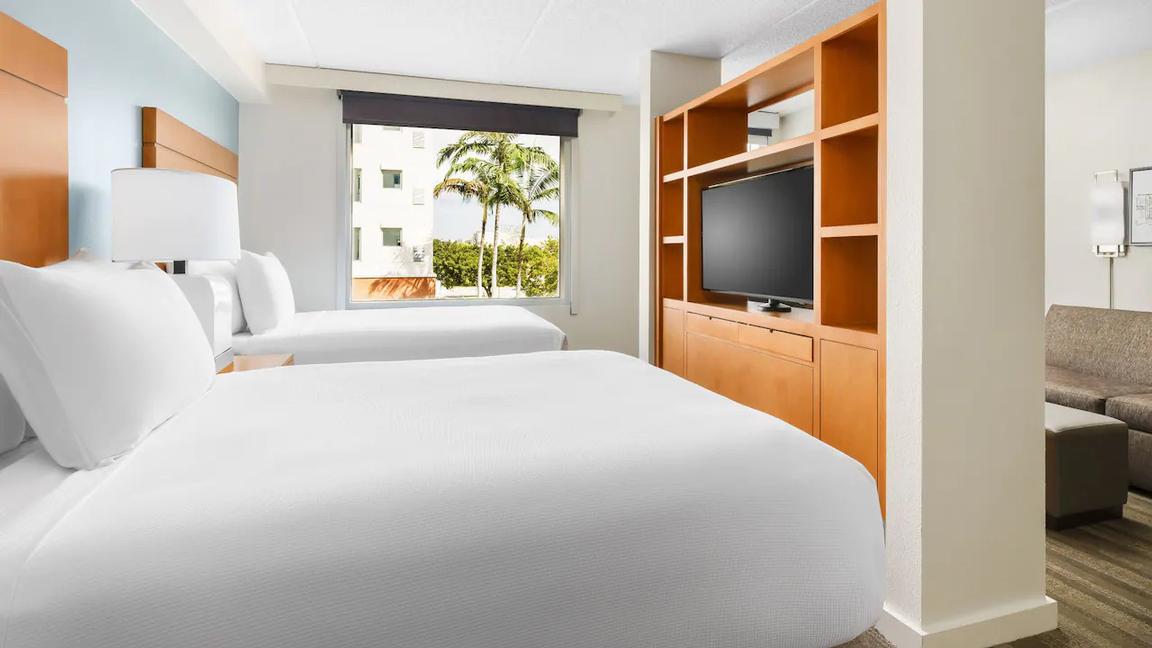 Hyatt Summerfield Suites Fort Lauderdale Airport - Evening Social