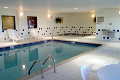 Country Inn & Suites - 
