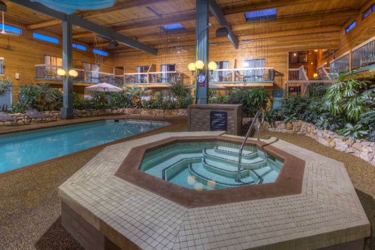 Best Western Coquitlam Inn Convention Centre - Heated Indoor Pool