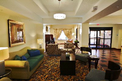 Holiday Inn Express Hotels & Suites - Lobby