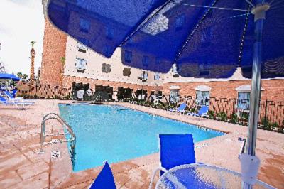 Holiday Inn Express Hotels & Suites - Pool & Jacuzzi