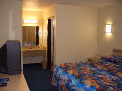 Motel 6 Humble - Single King