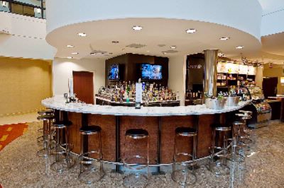 Courtyard by Marriott Historic Fredericksburg - Indian Queen Tavern Serving Spirits Wine And Beer.