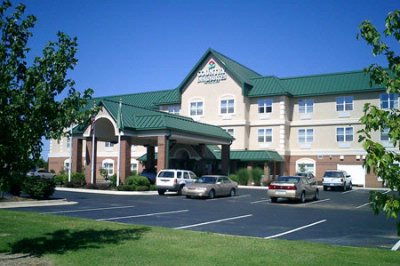 Country Inn & Suites - 