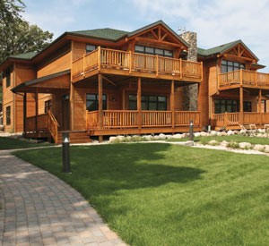 Arrowwood Resort & Conference Center - Get A Group Together And Enjoy A Stay In Our New 3 And 4 Bedroom Townhomes!