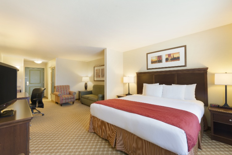 Country Inn & Suites - 