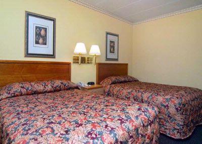 Quality Inn Hotel - Double 2