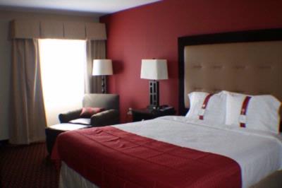 Holiday Inn - 