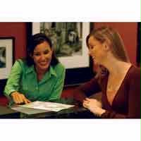 Hampton Inn & Suites - 