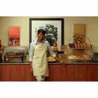 Hampton Inn & Suites - 