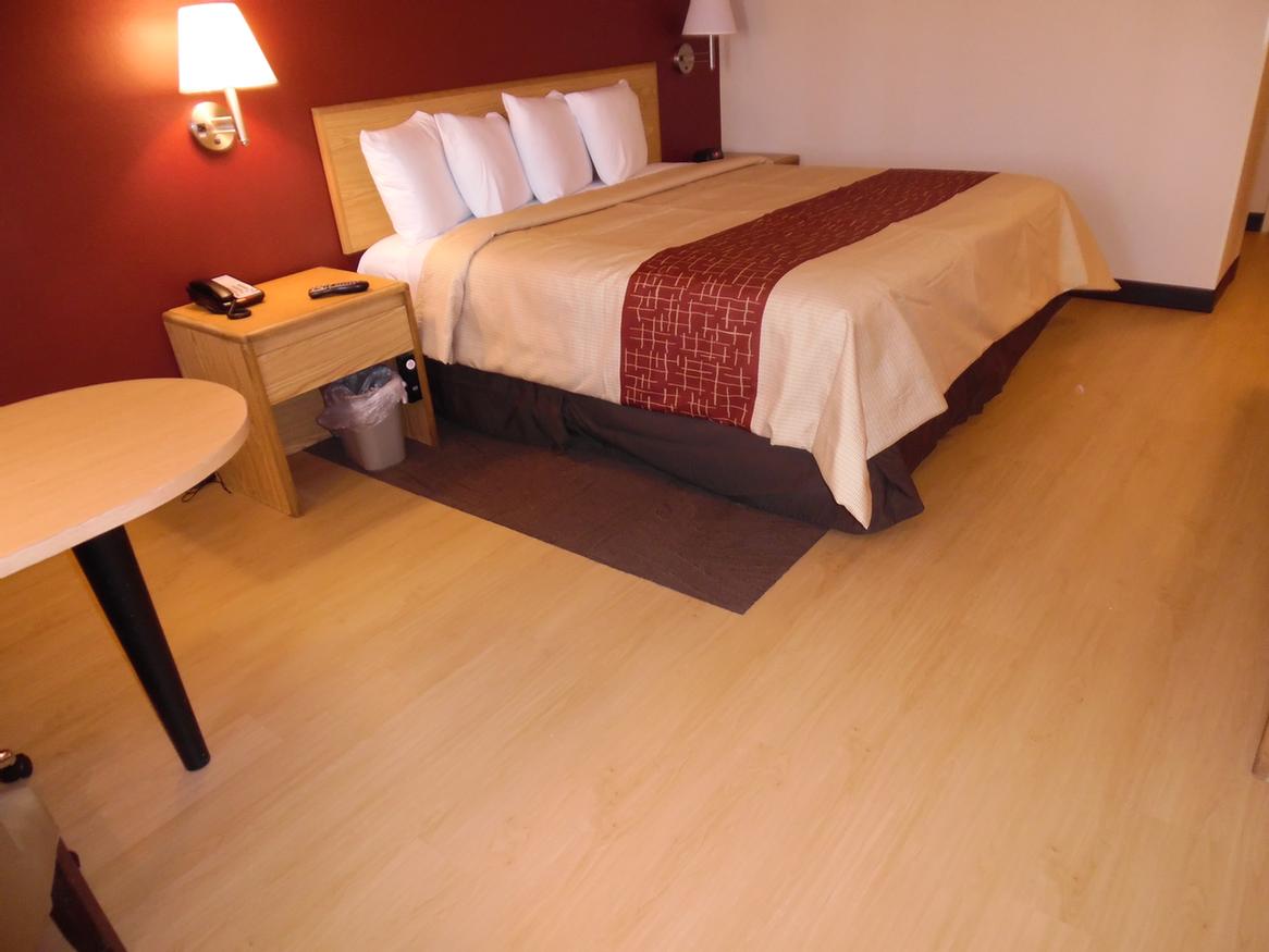 Red Roof Inn Phoenix Airport - 