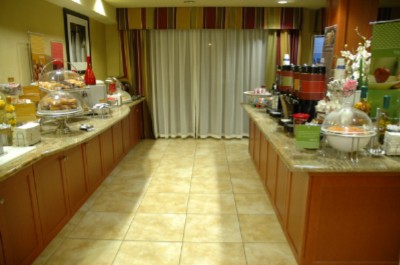 Hampton Inn Martinsburg - Breakfast Service - 6 - 10 Am