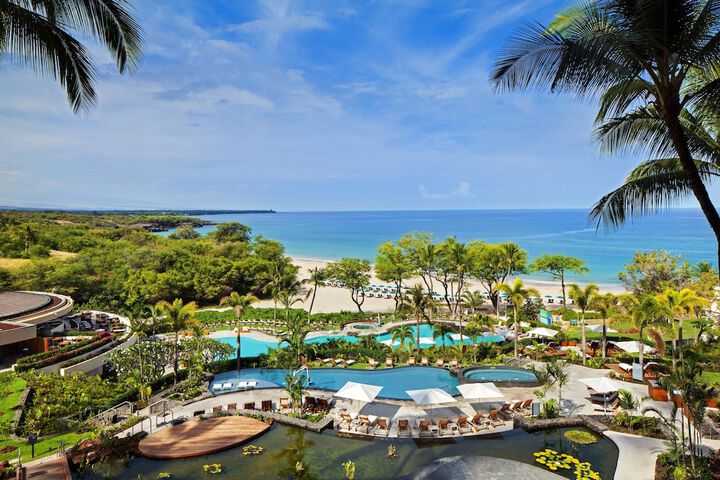 One Of Hapuna's 350 Spacious All Ocean-facing Rooms And Suites