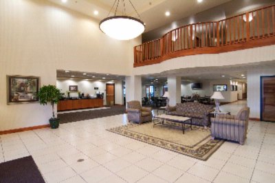 Wingate Hotel - Standard King Room