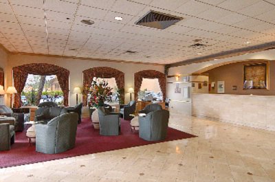 Ramada Plaza Ft. Lauderdale - Hotel Lobby