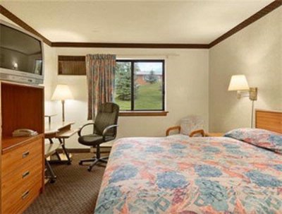 Americas Best Value Inn Waconia / Minneapolis Area - Guest Room Picture