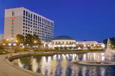 Newport News Marriott at City Center - 