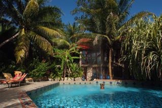 Maruba Resort Jungle Spa - 