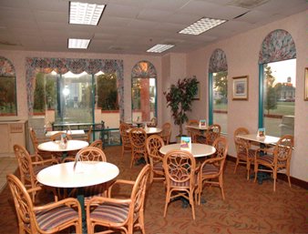 Days Inn & Suites - 