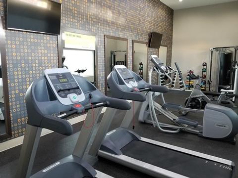 La Quinta Inn & Suites Houston Channelview - Indoor Heated Pool