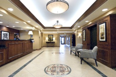 Hampton Inn Cypress - Lobby
