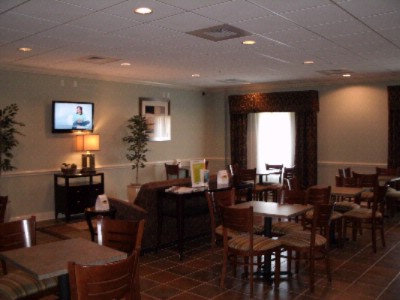 Comfort Inn & Suites - 