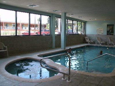 Comfort Inn & Suites - 