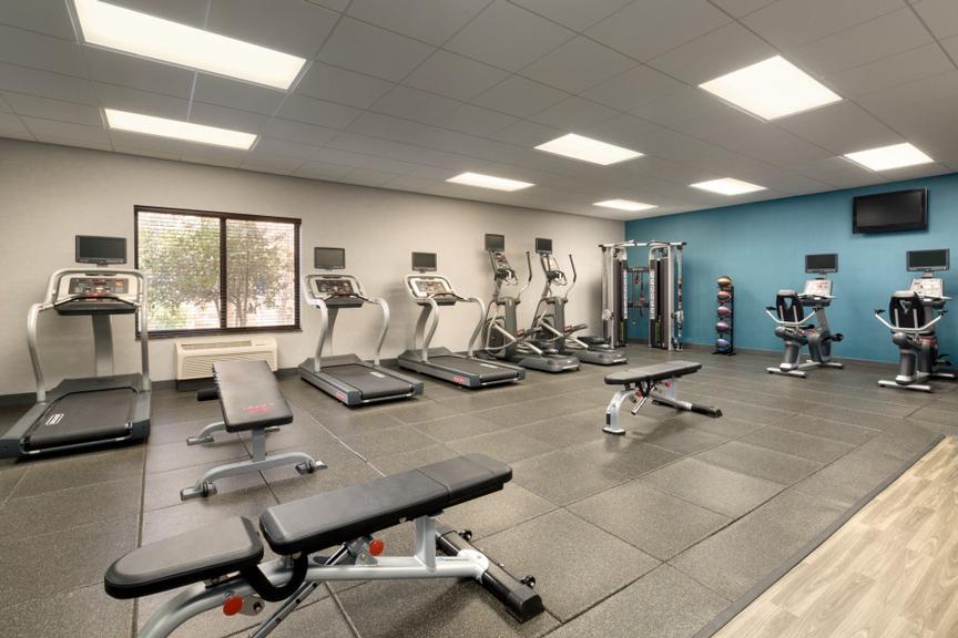 Hampton Inn & Suites Thousand Oaks - We Want Your Stay To Be Perfect!