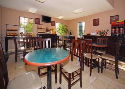Comfort Inn Medical Center - Hotel Breakfast Area