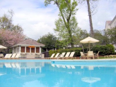 Landfall Park Hampton Inn & Suites - The Pool And Gazebo Bar