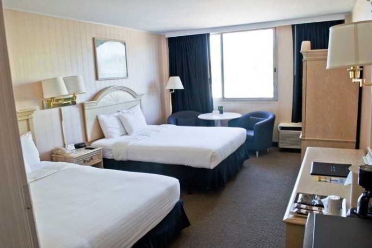 Days Inn Hotel - 