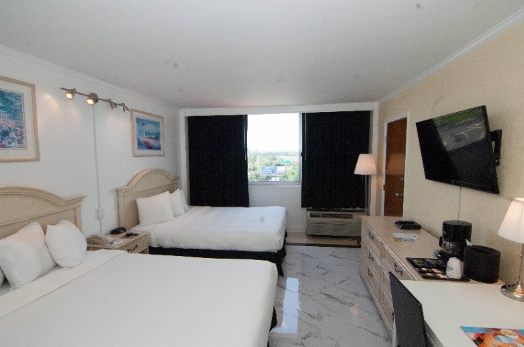 Days Inn Hotel - 