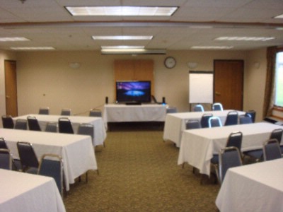 Holiday Inn Express Pella Iowa - Meeting Room