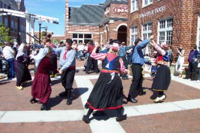 Holiday Inn Express Pella Iowa - Tulip Time