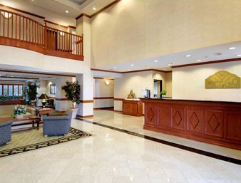Wingate by Wyndham Houston / Willowbrook - Front Desk / Lobby