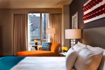 Thewit Hotel - After A Peaceful Night's Sleep On A Plush Sweet Dreams By Doubletree Sleep Experience© Mattress Awaken Refreshed And Re-charged.